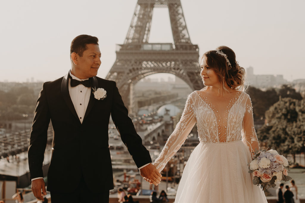 Elopement Wedding in Paris Tour Eiffel
