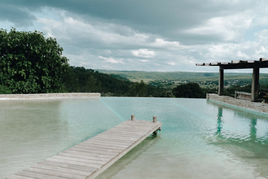 RAEMxLATW 592 1 1024x683 - Les plus beaux domaines et châteaux pour votre mariage en Provence